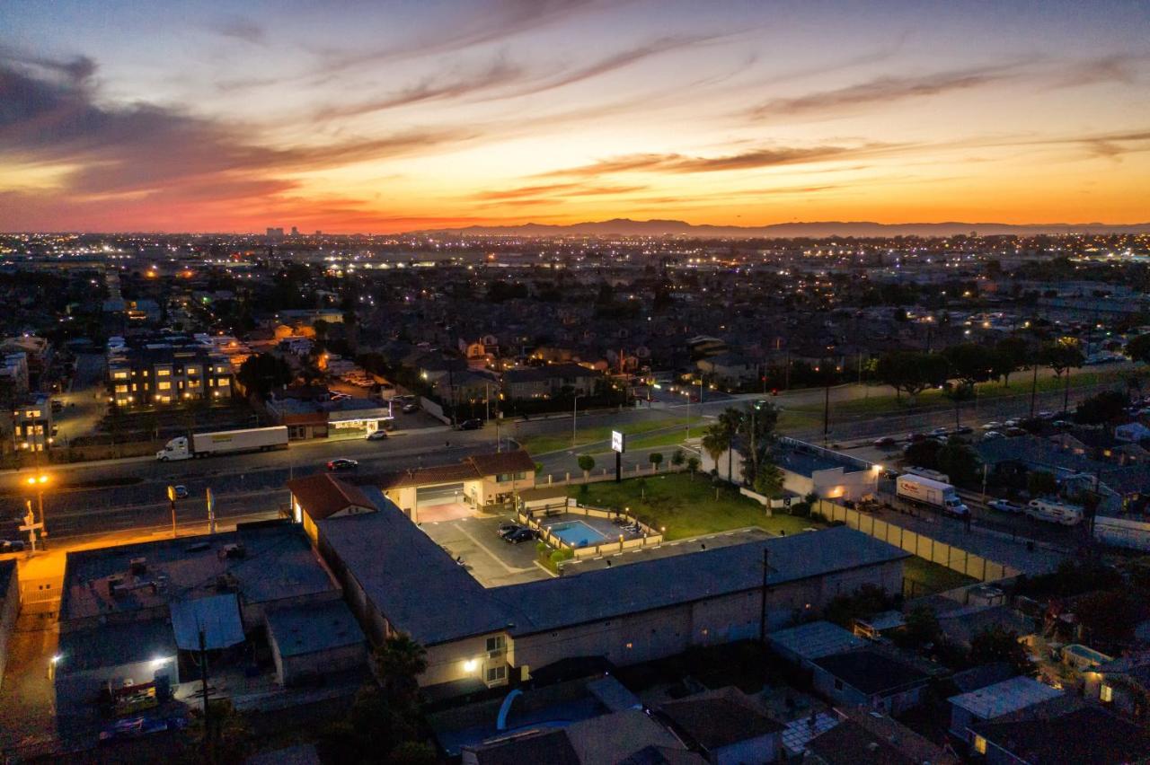 Sea Rock Inn - Los Angeles Гардина Экстерьер фото
