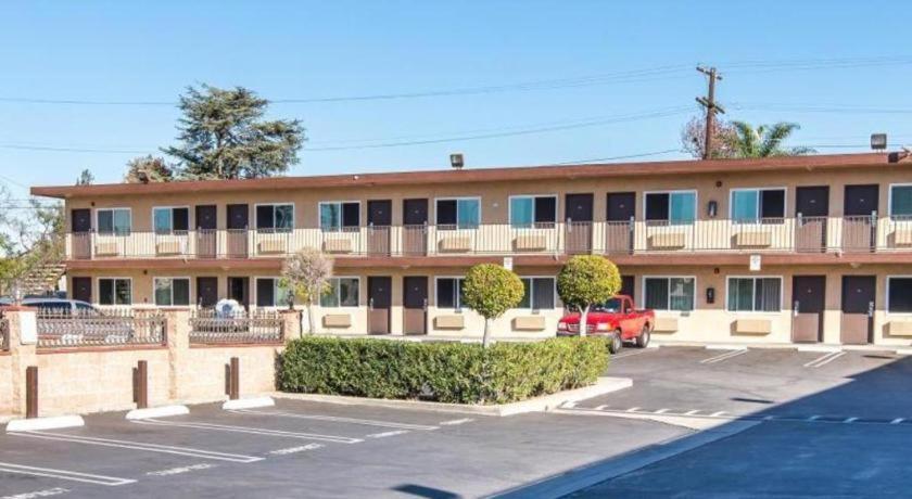 Sea Rock Inn - Los Angeles Гардина Экстерьер фото